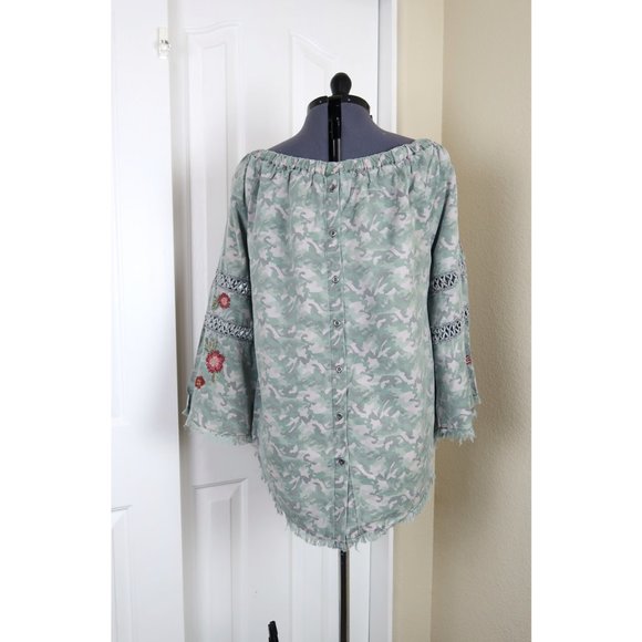 Camo OTS Embroidered Blouse - Picture 8 of 11